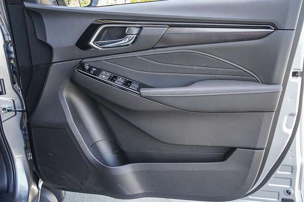 2025 Isuzu MU-X LS-T