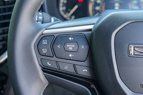 2025 Isuzu MU-X LS-T