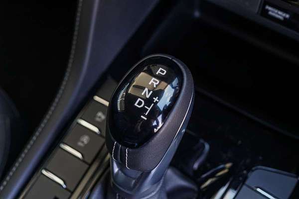 2025 Isuzu MU-X LS-T