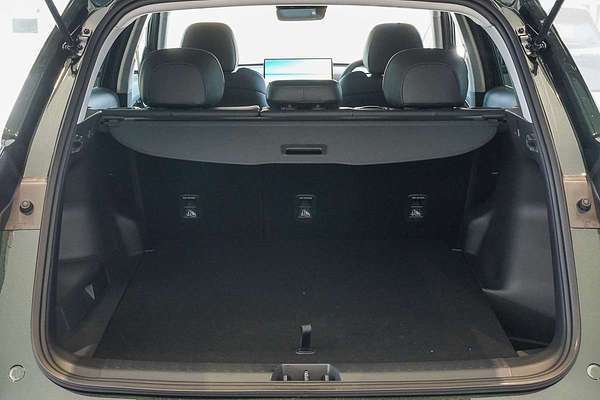 2025 Geely Starray EM-i Complete P145