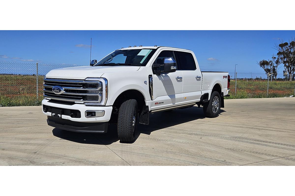 2025 Ford F350 Platinum 4X4