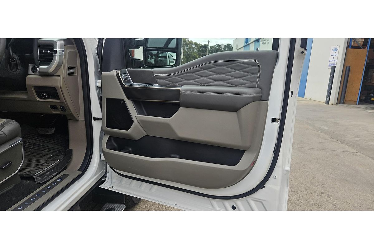 2025 Ford F350 Platinum 4X4