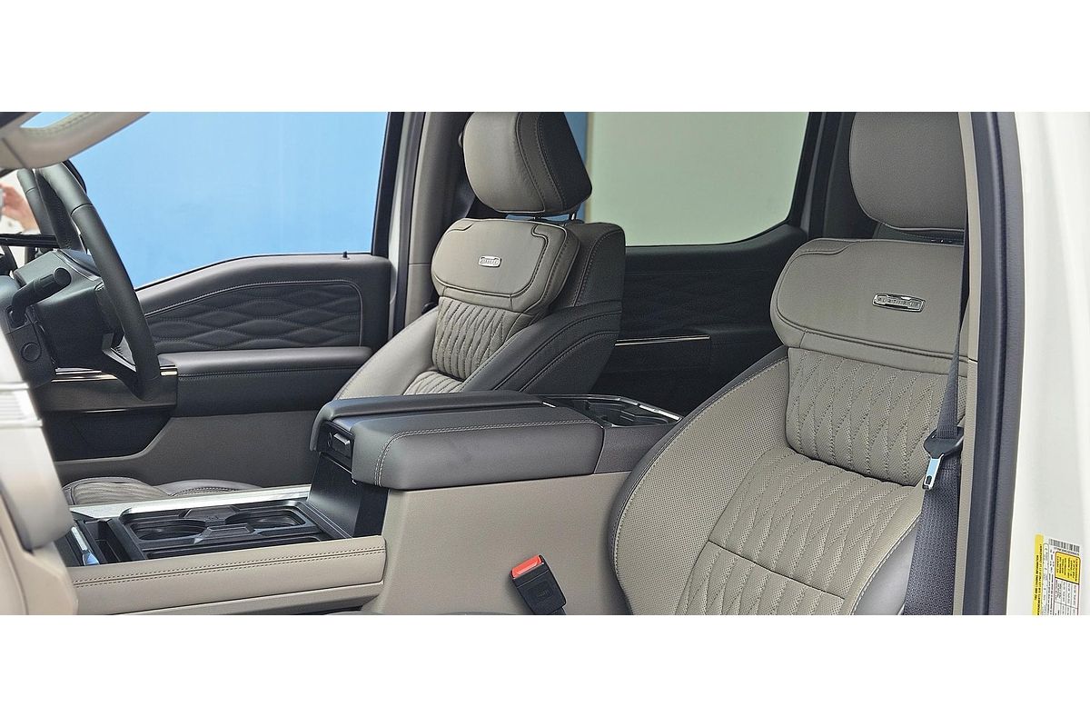 2025 Ford F350 Platinum 4X4