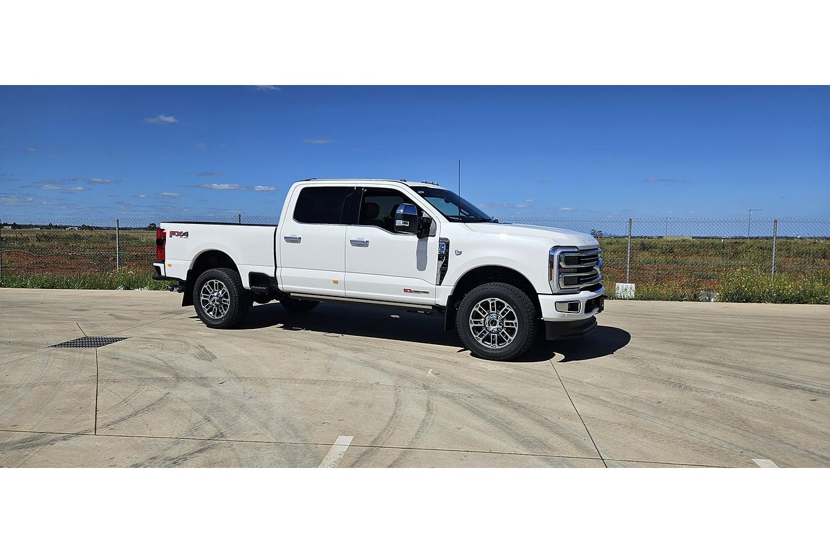 2025 Ford F350 Platinum 4X4