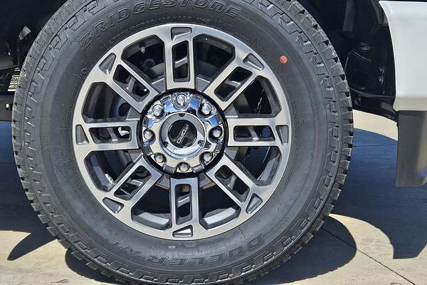 2025 Ford F350 Platinum 4X4