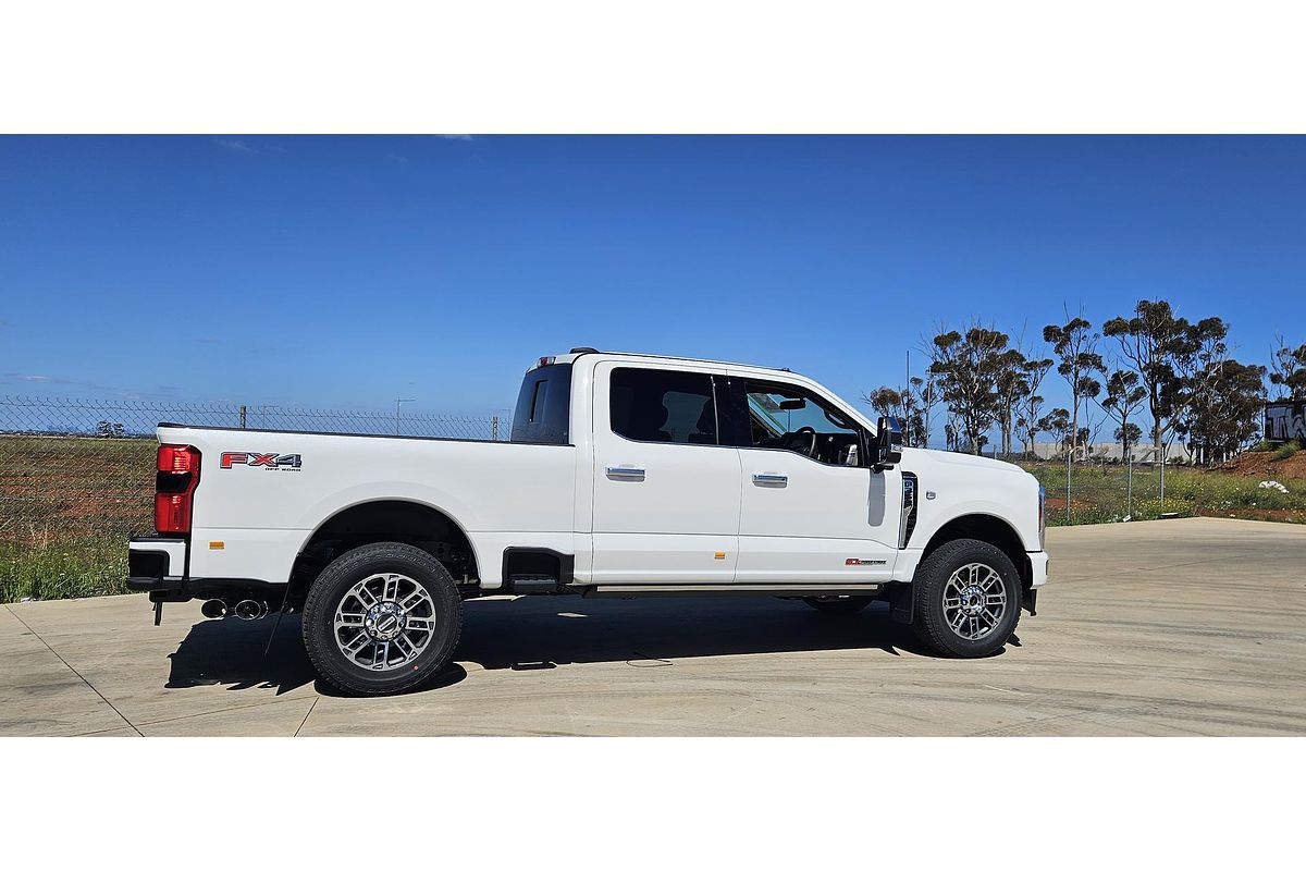 2025 Ford F350 Platinum 4X4