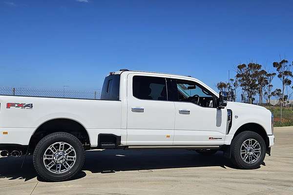 2025 Ford F350 Platinum 4X4