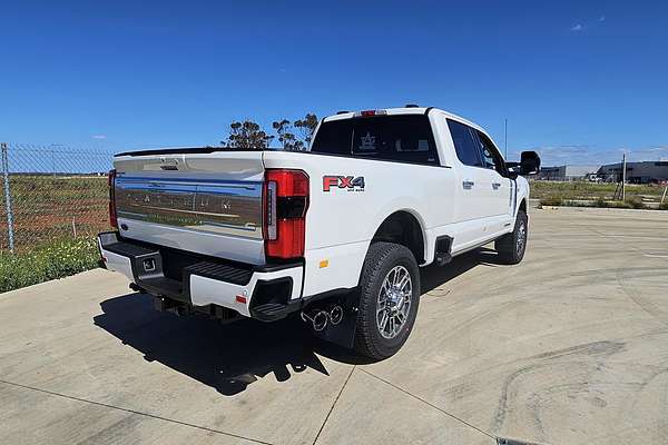 2025 Ford F350 Platinum 4X4