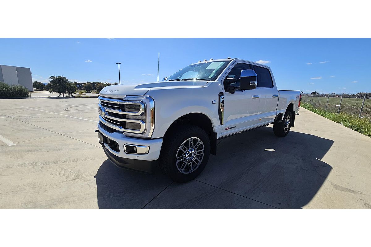 2025 Ford F350 Platinum 4X4
