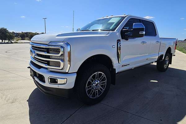 2025 Ford F350 Platinum 4X4