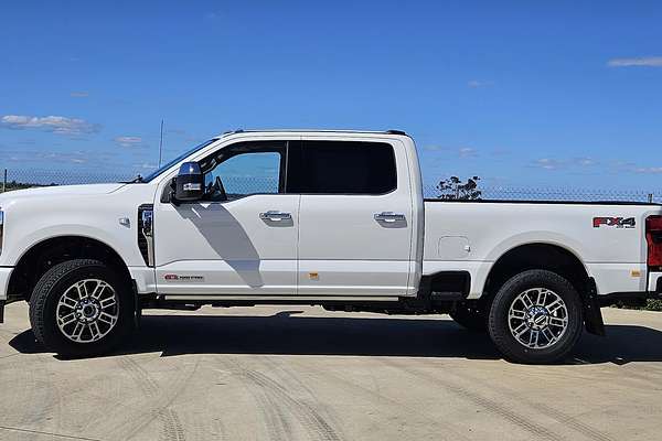 2025 Ford F350 Platinum 4X4