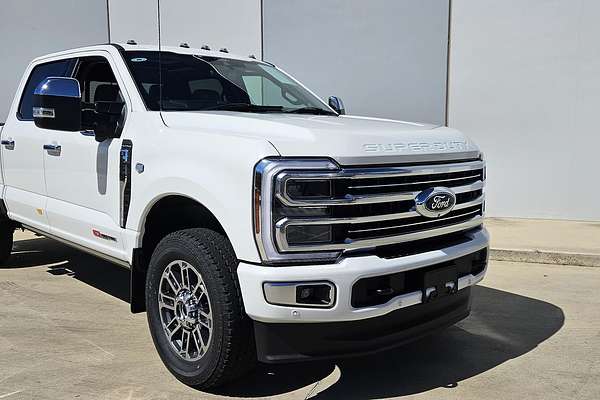 2025 Ford F350 Platinum 4X4