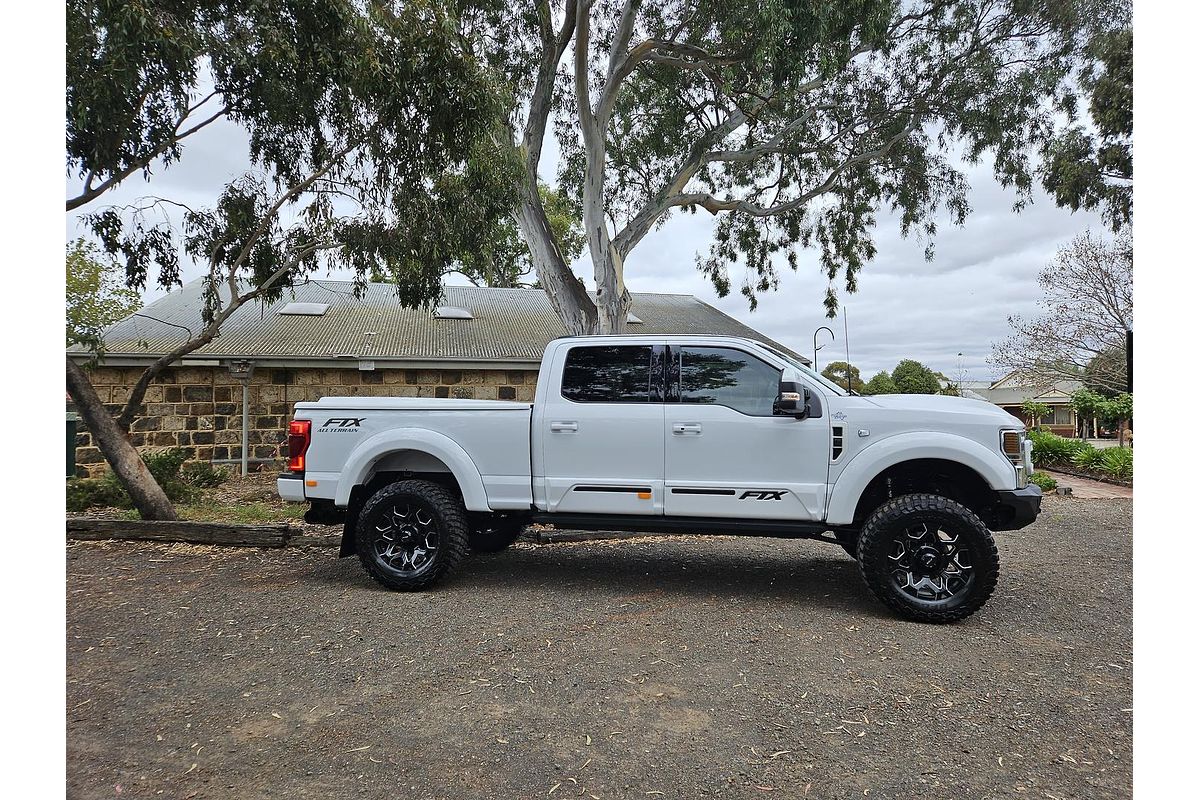 2022 Ford F250 Tuscany FTX 4X4