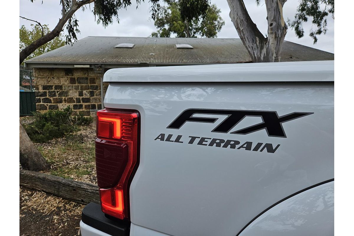 2022 Ford F250 Tuscany FTX 4X4