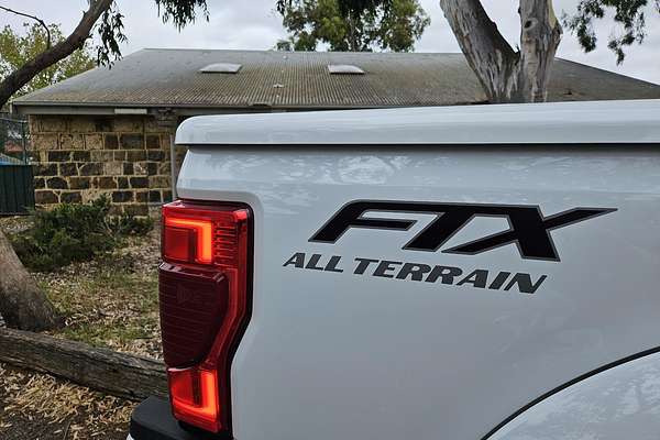 2022 Ford F250 Tuscany FTX 4X4