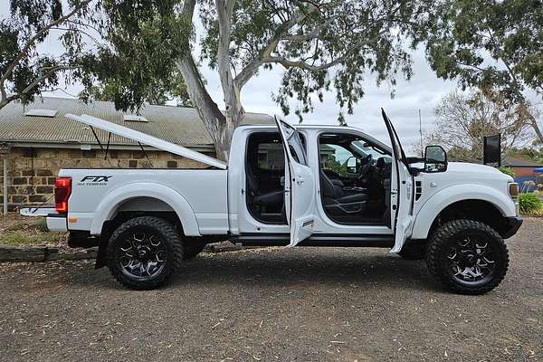 2022 Ford F250 Tuscany FTX 4X4
