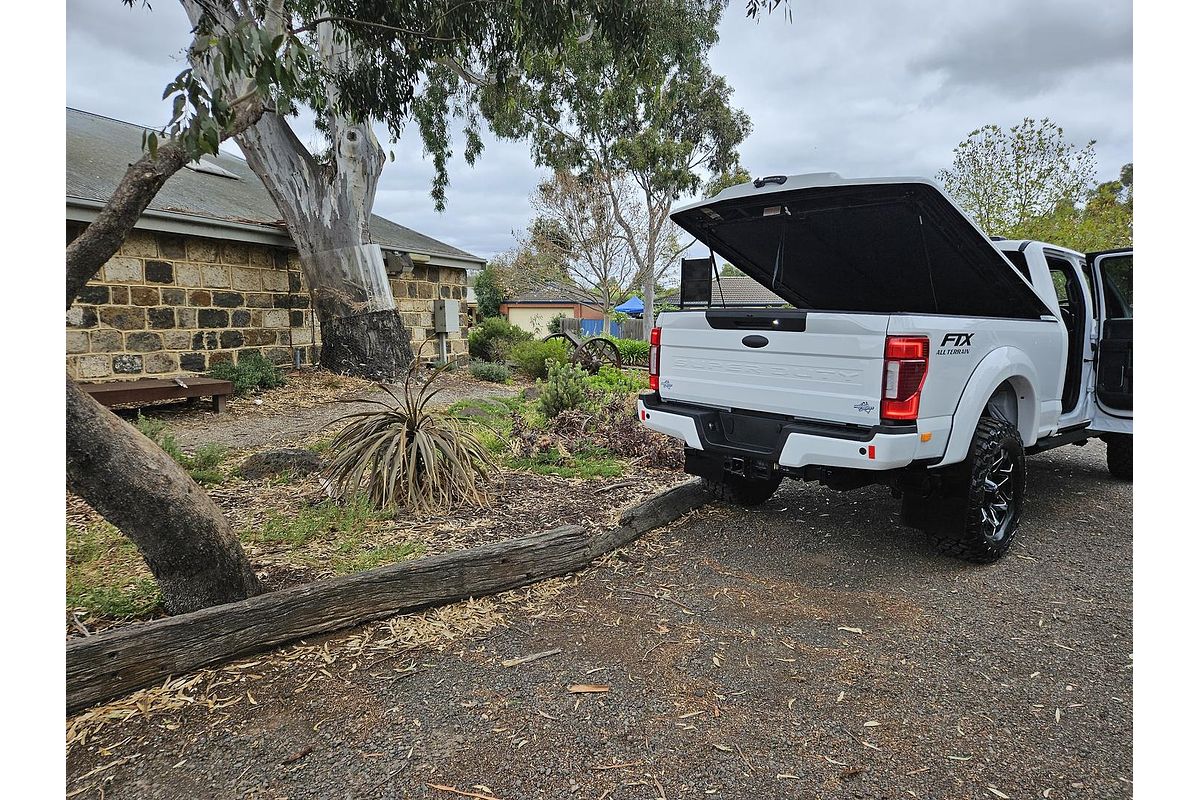 2022 Ford F250 Tuscany FTX 4X4