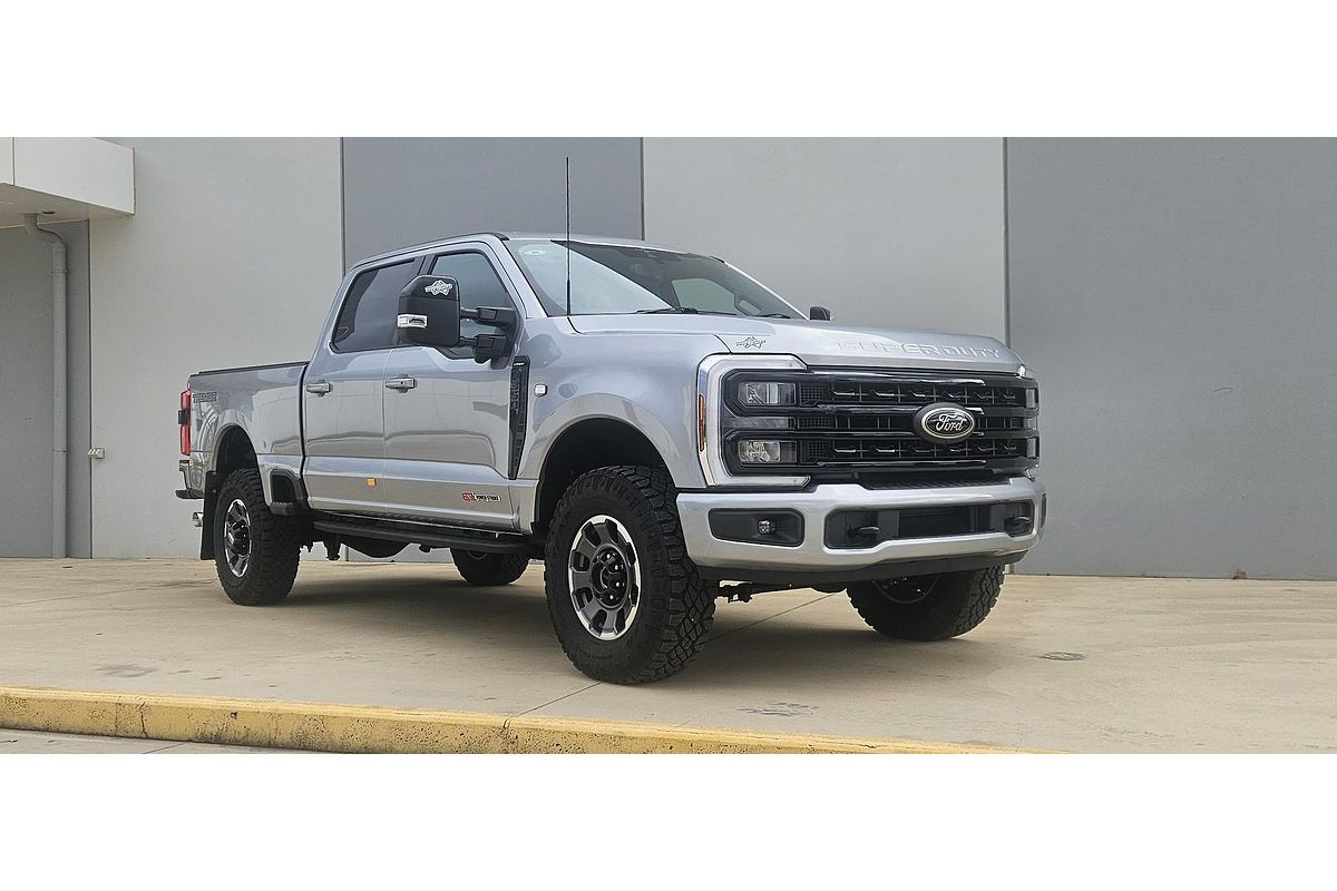 2023 Ford F350 Lariat 4X4
