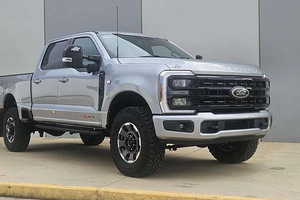 2023 Ford F350 Lariat 4X4
