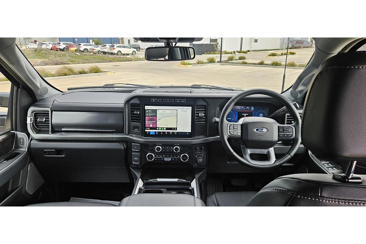 2023 Ford F350 Lariat 4X4