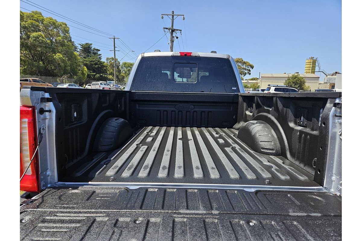 2023 Ford F350 Lariat 4X4