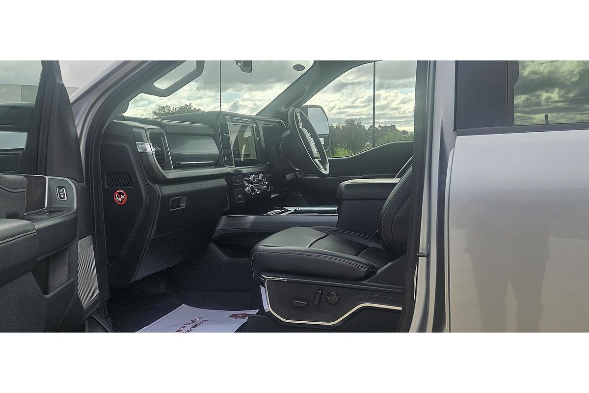 2023 Ford F350 Lariat 4X4