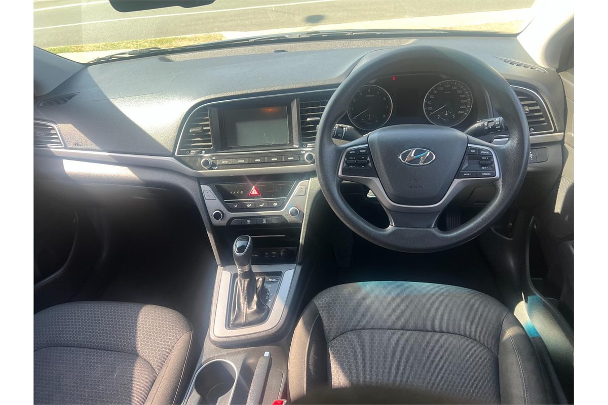 2016 Hyundai Elantra Active AD