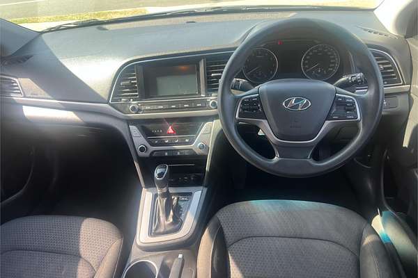 2016 Hyundai Elantra Active AD