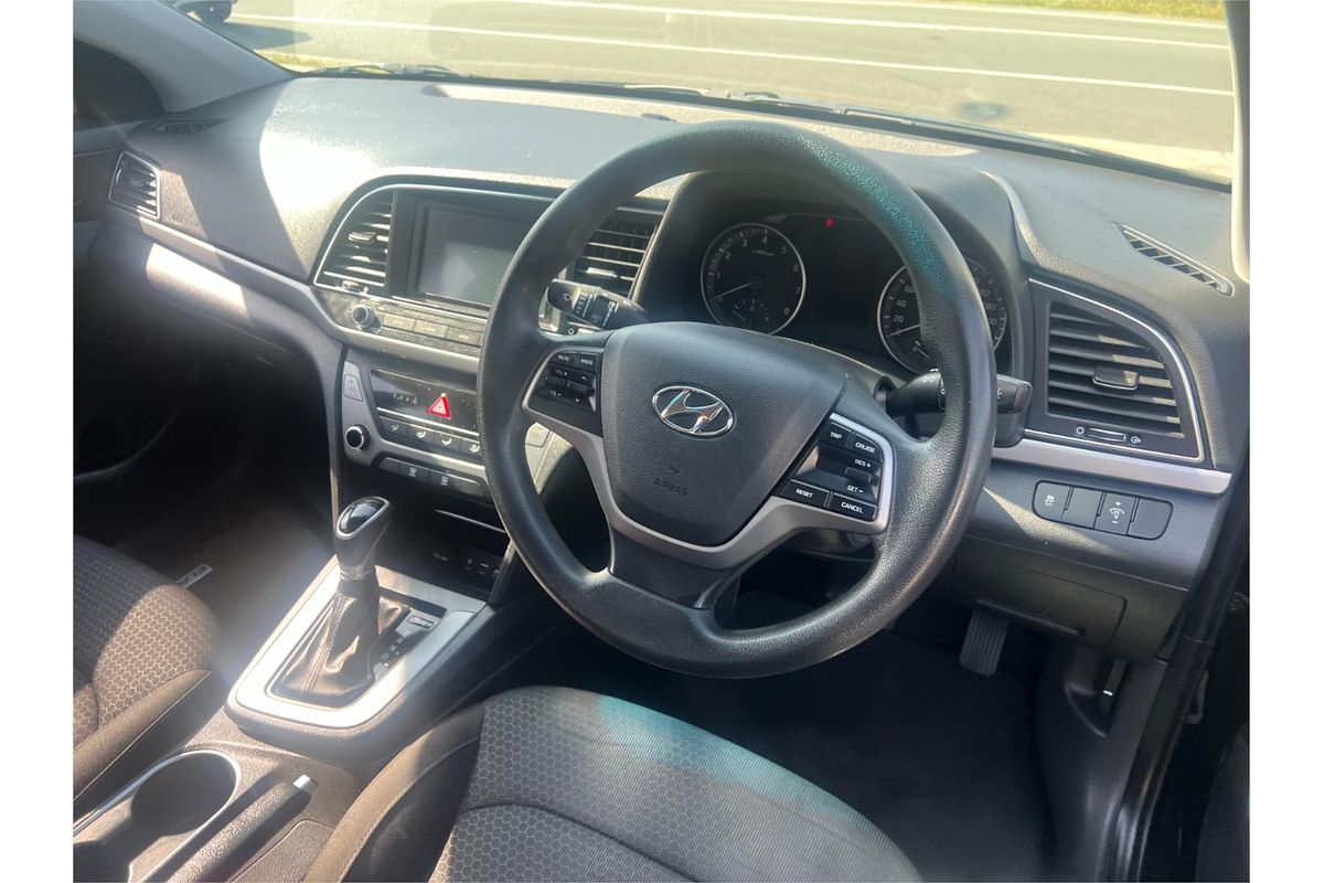 2016 Hyundai Elantra Active AD