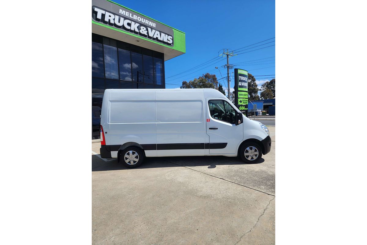 2014 Renault Master  X62 MWB Mid Roof