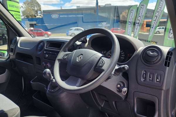 2014 Renault Master  X62 MWB Mid Roof