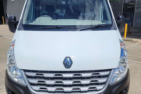 2014 Renault Master  X62 MWB Mid Roof