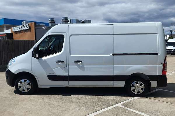 2014 Renault Master  X62 MWB Mid Roof