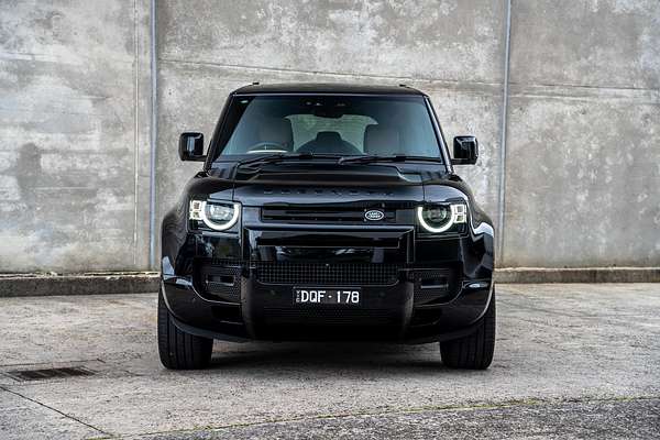 2025 Land Rover Defender 110 P400 X-Dynamic SE L663