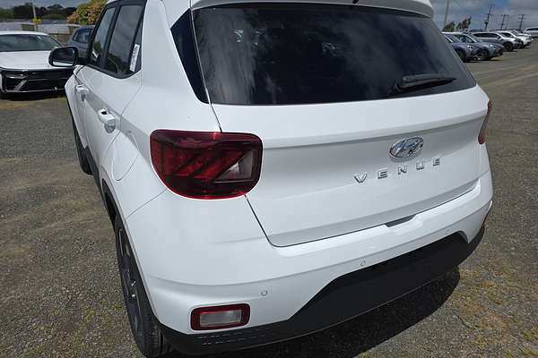 2025 Hyundai Venue Elite QX.V5