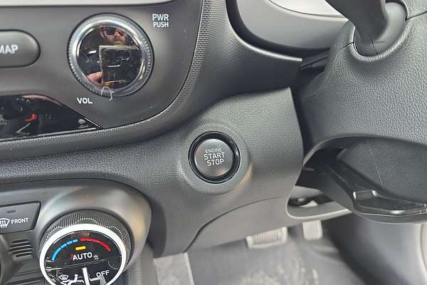 2025 Hyundai Venue Elite QX.V5