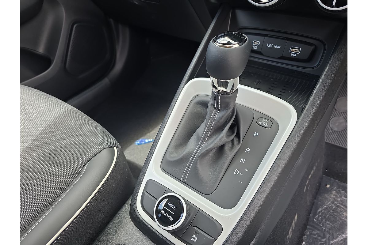 2025 Hyundai Venue Elite QX.V5