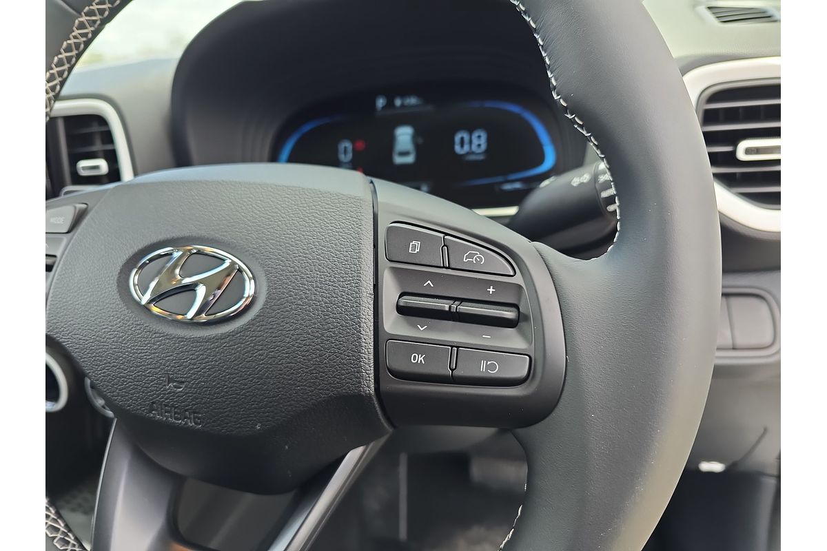 2025 Hyundai Venue Elite QX.V5