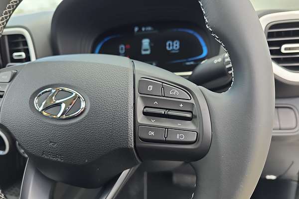 2025 Hyundai Venue Elite QX.V5