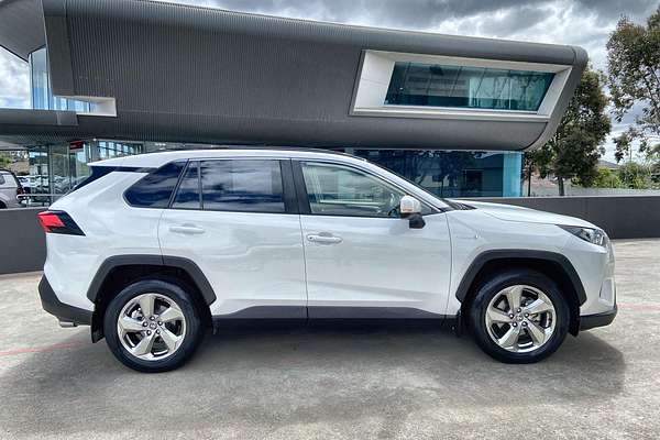 2021 Toyota RAV4 GXL AXAH54R