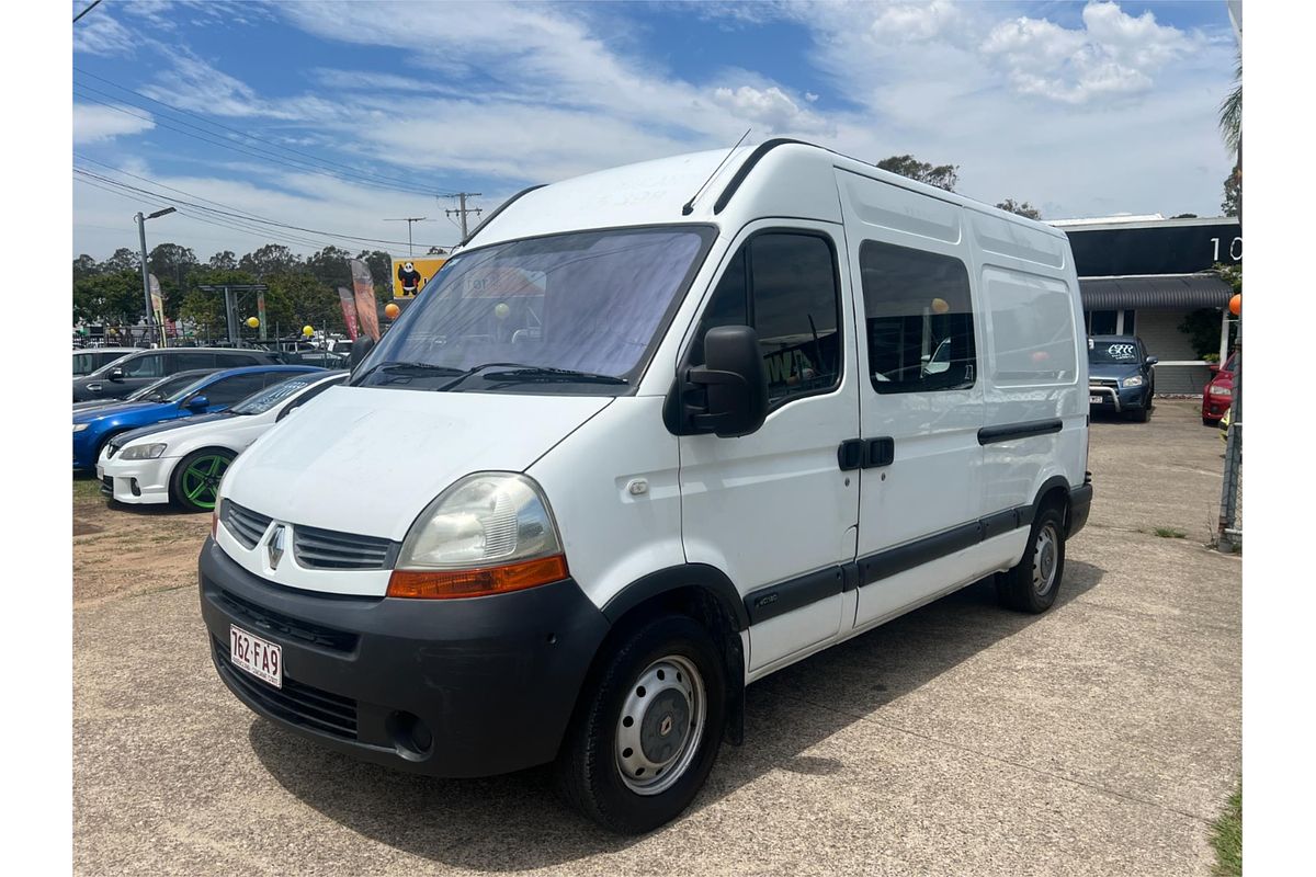 2010 Renault Master X70