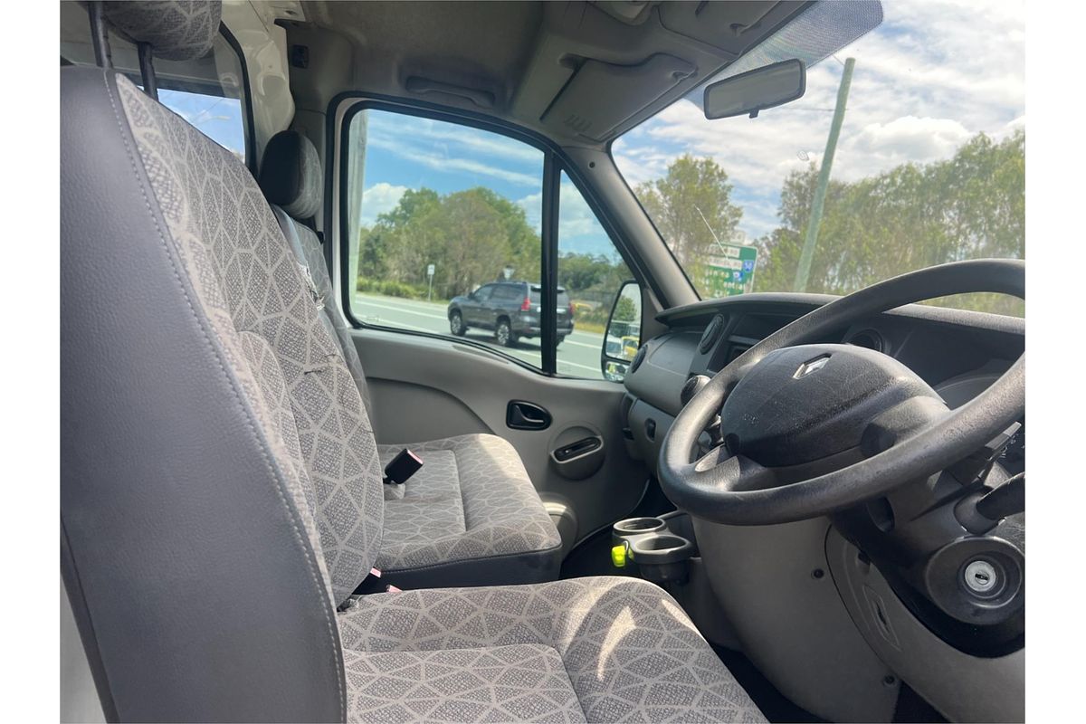 2010 Renault Master X70