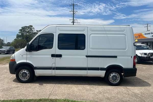 2010 Renault Master X70