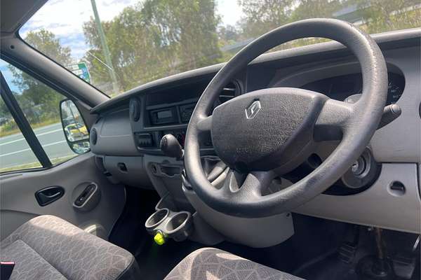 2010 Renault Master X70