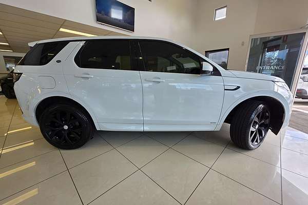 2019 Land Rover Discovery SD4 S Series 5