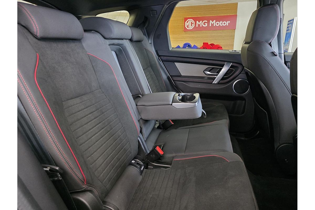 2019 Land Rover Discovery SD4 S Series 5