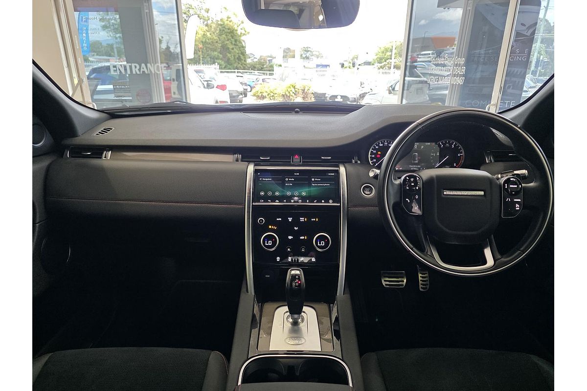 2019 Land Rover Discovery SD4 S Series 5