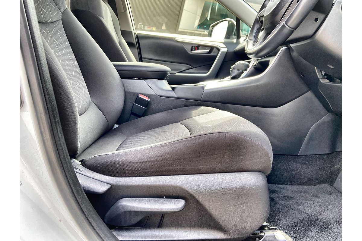 2021 Toyota RAV4 GXL AXAH54R