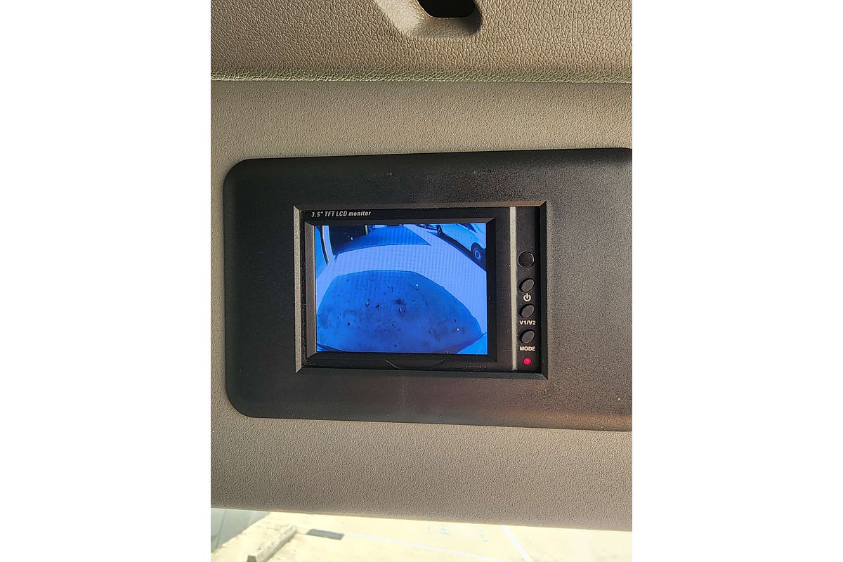 2014 Renault Master  X62 MWB Mid Roof