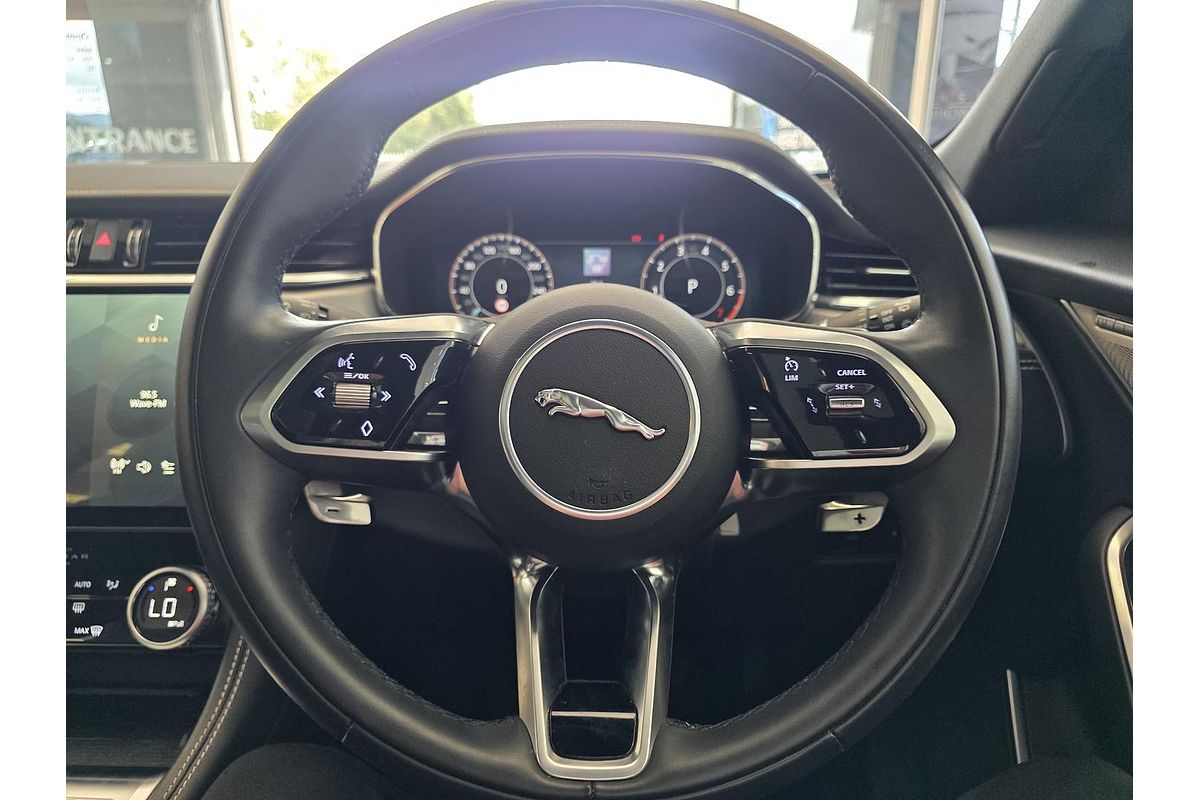 2023 Jaguar F-PACE P250 R-Dynamic S X761
